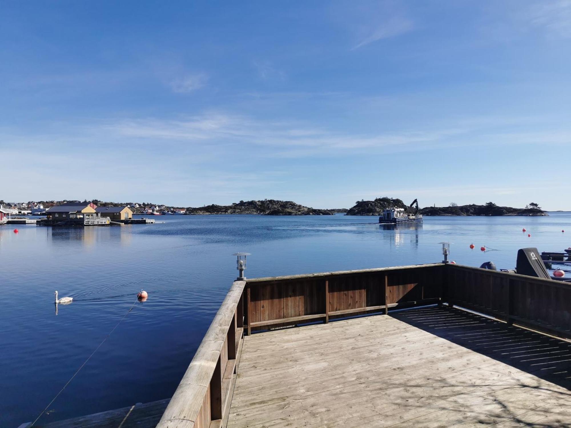 Ferie Pa Bryggekanten I Kristiansand, Flekkeroy Buitenkant foto